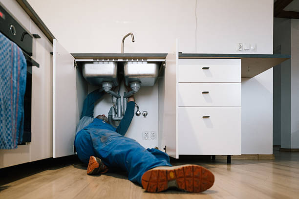 Professional Drain Cleaning technician working in Lightfoot, VA